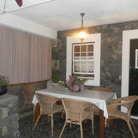 Dom wakacyjny Casa Ilheu - Faja Do Fisher Feteira (Terceira)